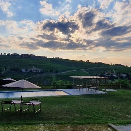 B&B Cascina Gaione Via Gallina,18B 12052 Neive Cn Exterior photo