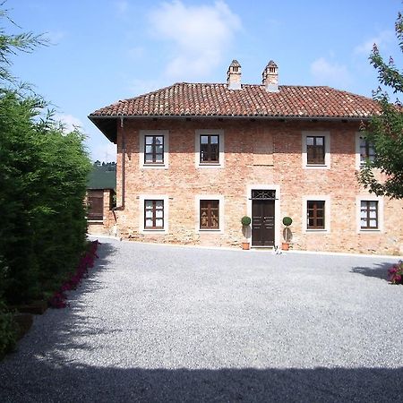 B&B Cascina Gaione Via Gallina,18B 12052 Neive Cn Exterior photo