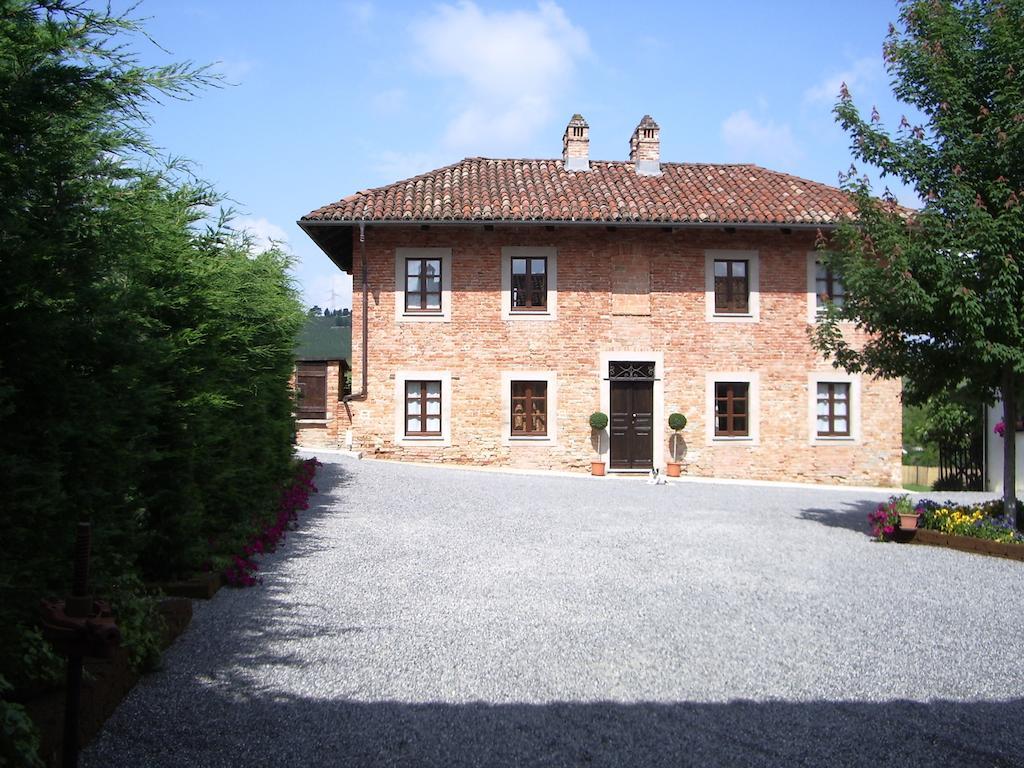 B&B Cascina Gaione Via Gallina,18B 12052 Neive Cn Exterior photo